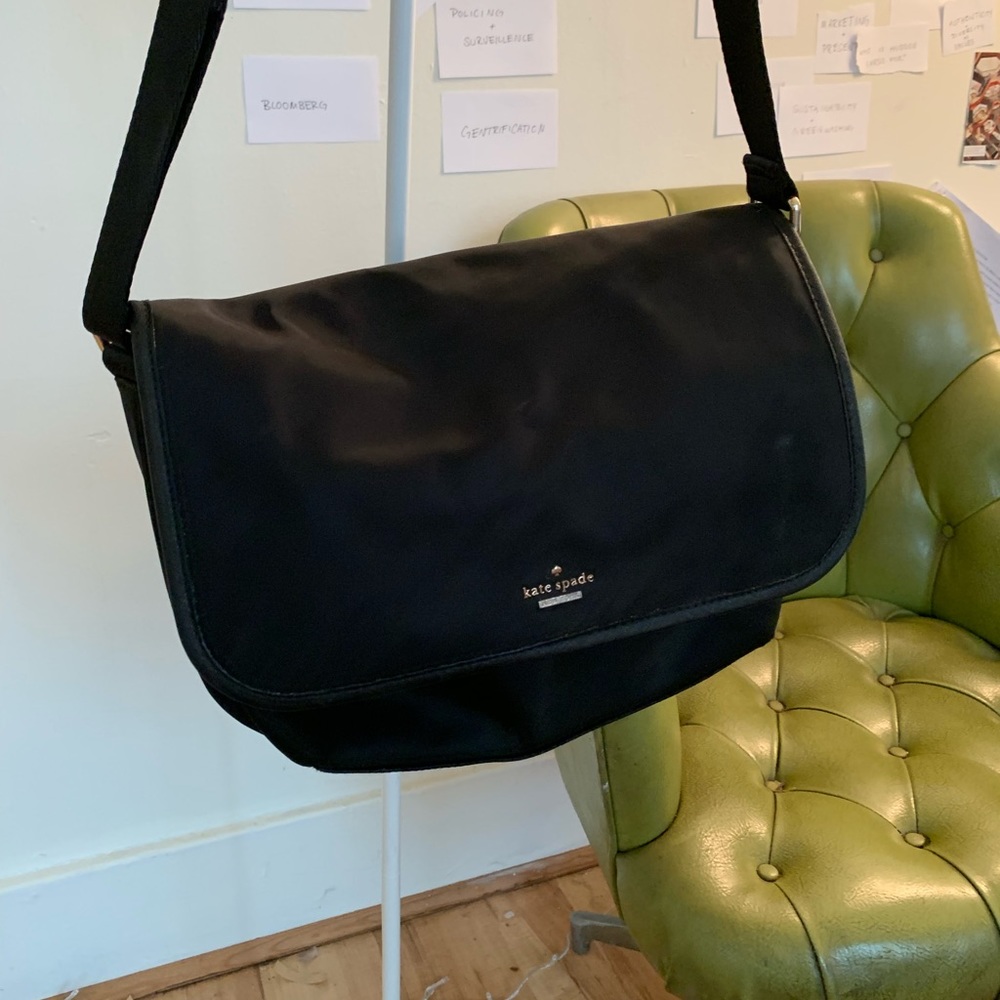 Kate space shoulder bag— waterproof